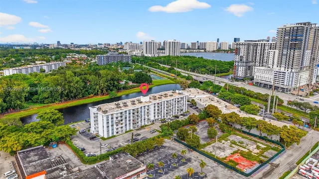$164,700 | 16465 Northeast 22nd Avenue, Unit 116, North Miami Beach, FL 33160