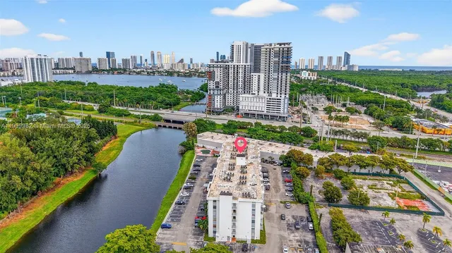 $164,700 | 16465 Northeast 22nd Avenue, Unit 116, North Miami Beach, FL 33160