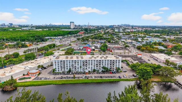 $164,700 | 16465 Northeast 22nd Avenue, Unit 116, North Miami Beach, FL 33160