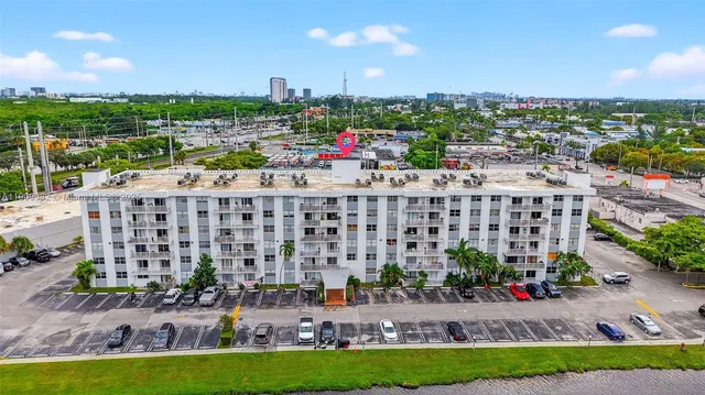 $164,700 | 16465 Northeast 22nd Avenue, Unit 116, North Miami Beach, FL 33160