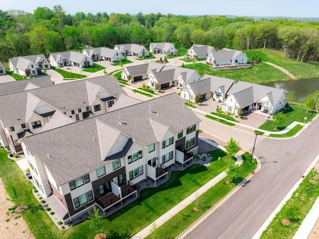 $699,900 | 2313 Simply Living Lane, Unit B, Hudson, WI 54016