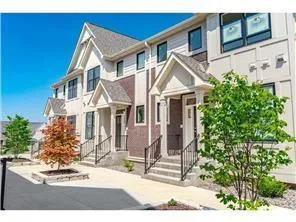 $699,900 | 2313 Simply Living Lane, Unit B, Hudson, WI 54016