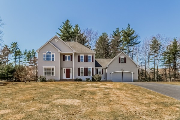 7 Jamie Road Dunstable, MA 01827 - Photo 1 of 30 Gallery Image 1