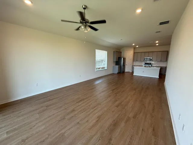 $2,295 | 2037 Saddlery Street, Leander, TX 78641