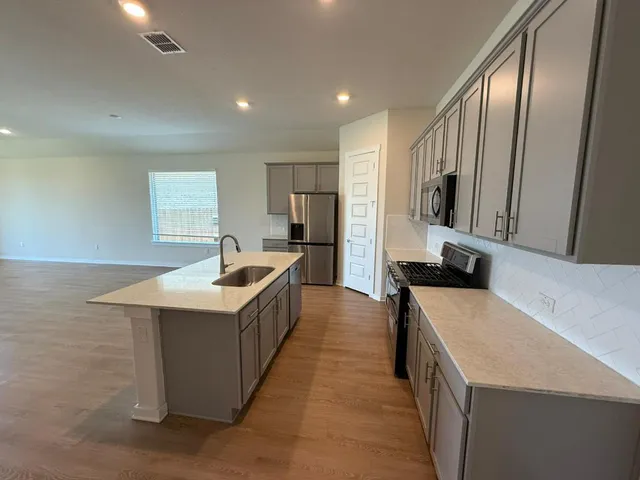 $2,295 | 2037 Saddlery Street, Leander, TX 78641