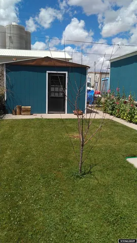 $100,000 | 728 South 3rd Street, Worland, WY 82401
