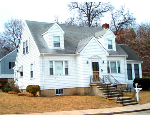 33 Sumner Road Salem, MA 01970 - Photo 1 of 1 a front view of a house with a yard