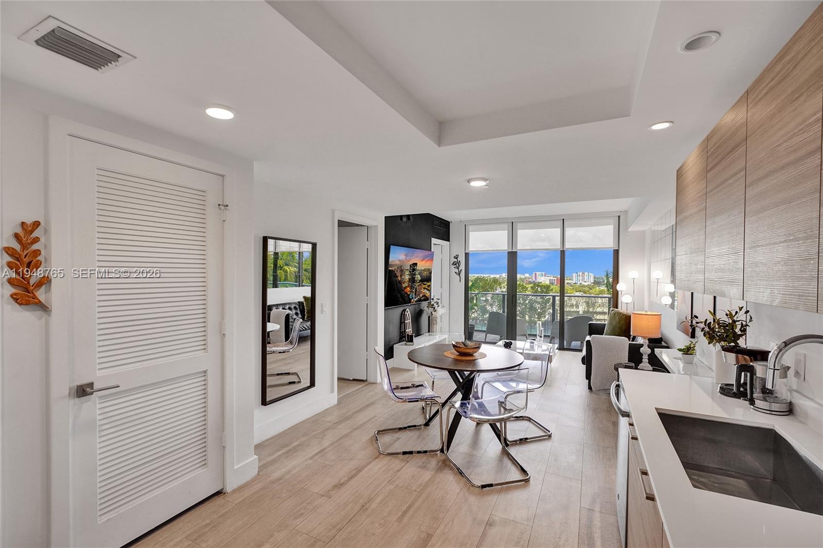 121 Northeast 34th Street, Unit 910 Miami, FL 33137 - Photo 2 of 42