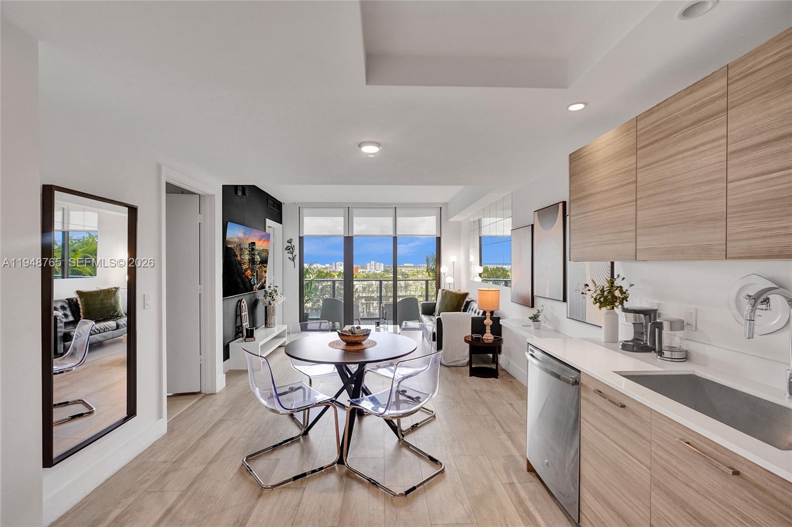 121 Northeast 34th Street, Unit 910 Miami, FL 33137 - Photo 3 of 42