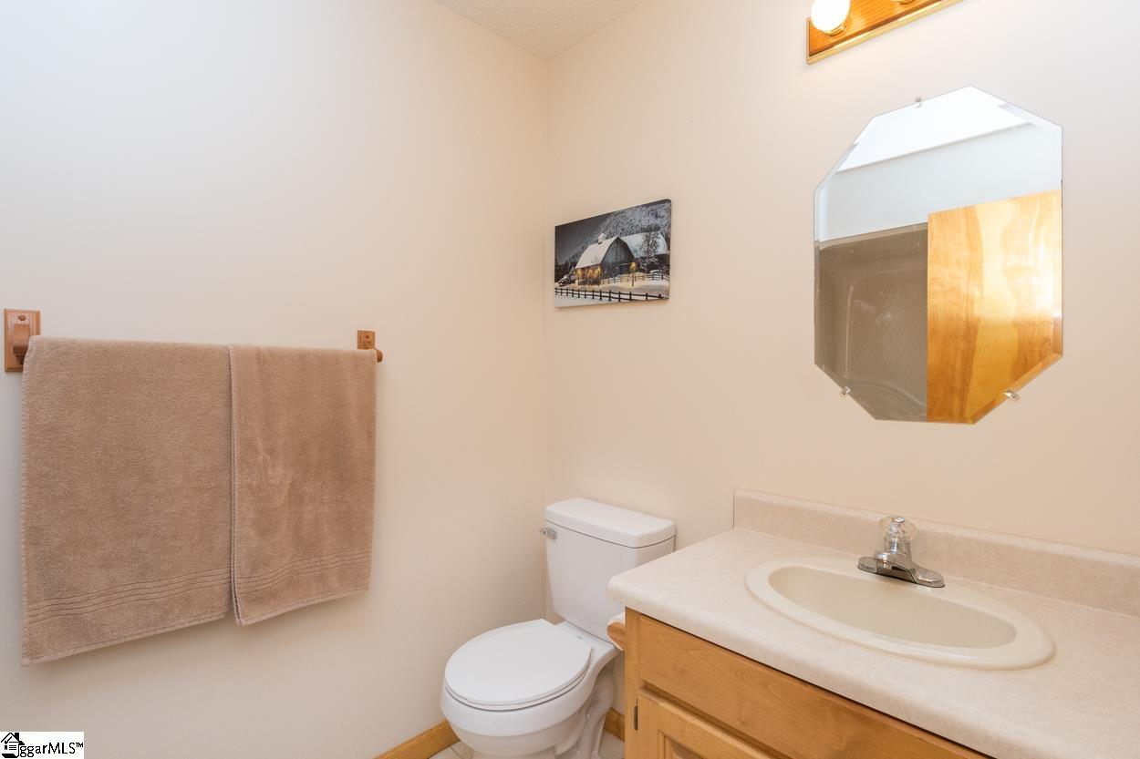 1104 Meadow Road Townville, SC 29689 - Photo 31 of 36 Gallery Image 31