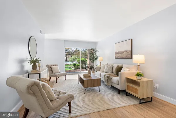 $210,000 | 11202 Cherry Hill Road, Unit T2, Beltsville, MD 20705