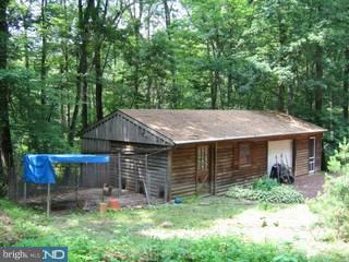 896 Hunters Road Mohnton, PA 19540 - Photo 2 of 6