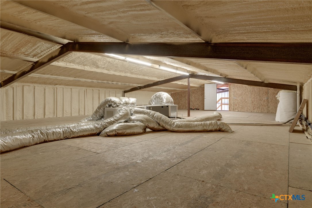 469 Whispering Oaks Loop Killeen, TX 76549 - Photo 27 of 48 a view of parking garage