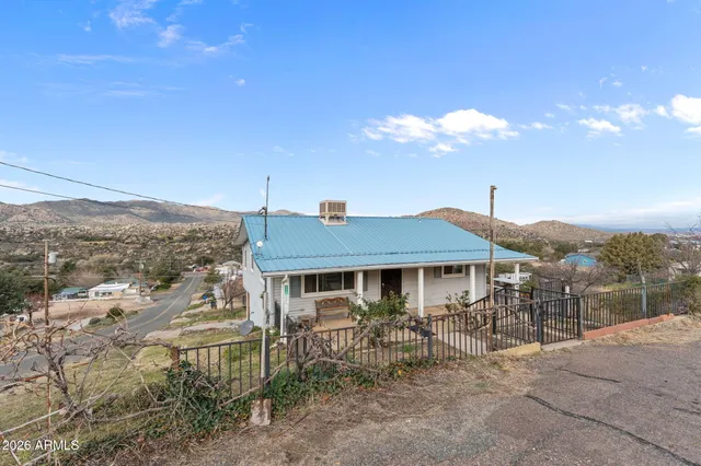 $285,000 | 22876 South S Crest, Yarnell, AZ 85362
