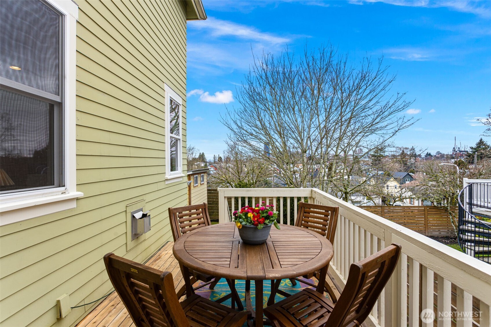 151 28th Avenue Seattle, WA 98122 - Photo 15 of 40