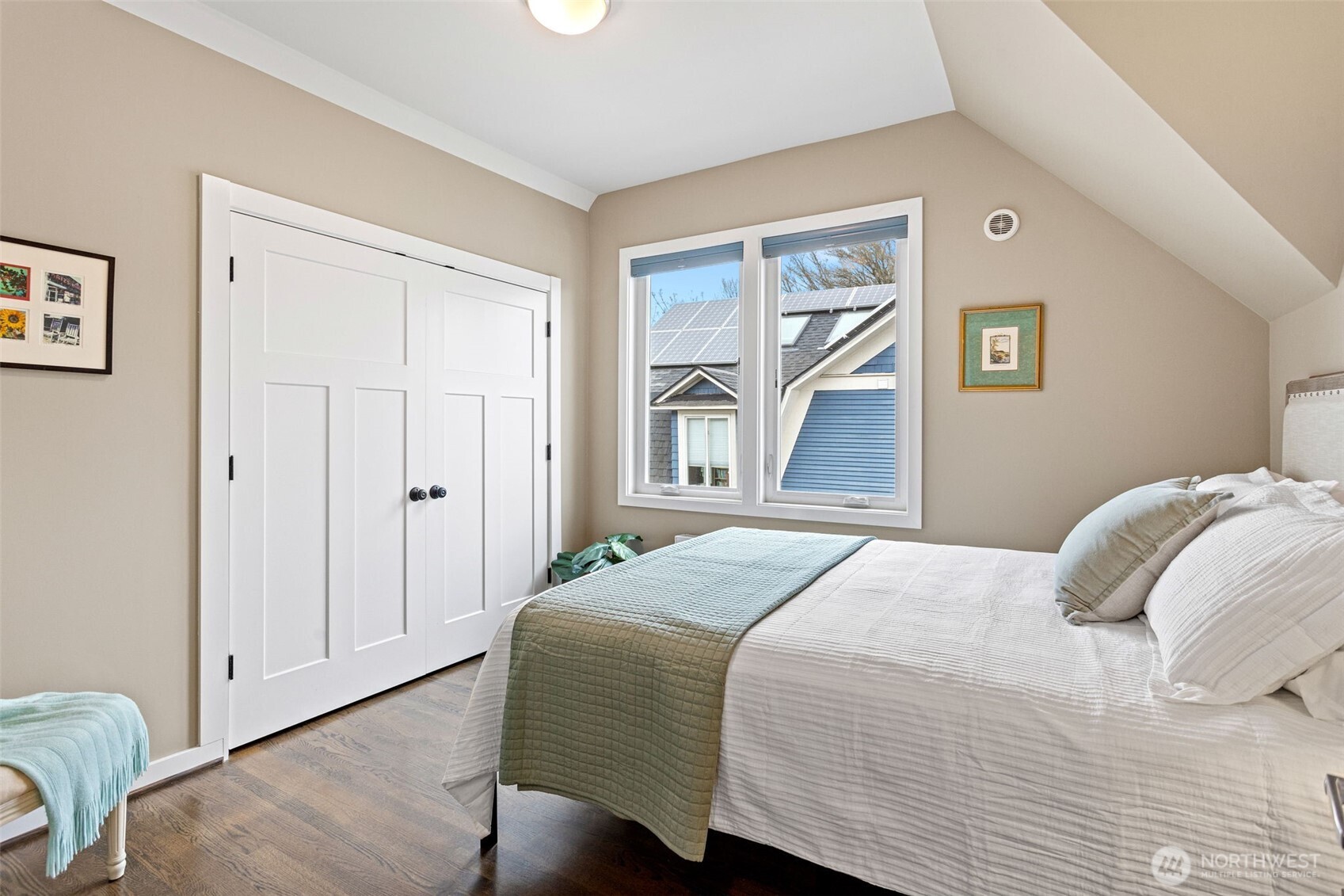 151 28th Avenue Seattle, WA 98122 - Photo 21 of 40