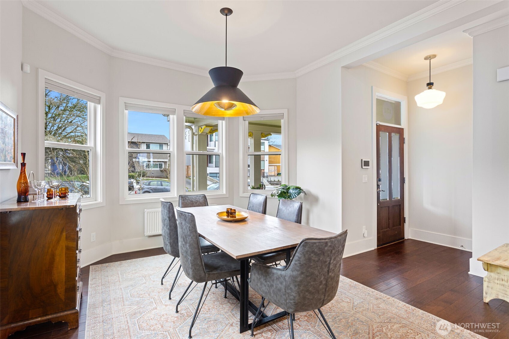 151 28th Avenue Seattle, WA 98122 - Photo 7 of 40