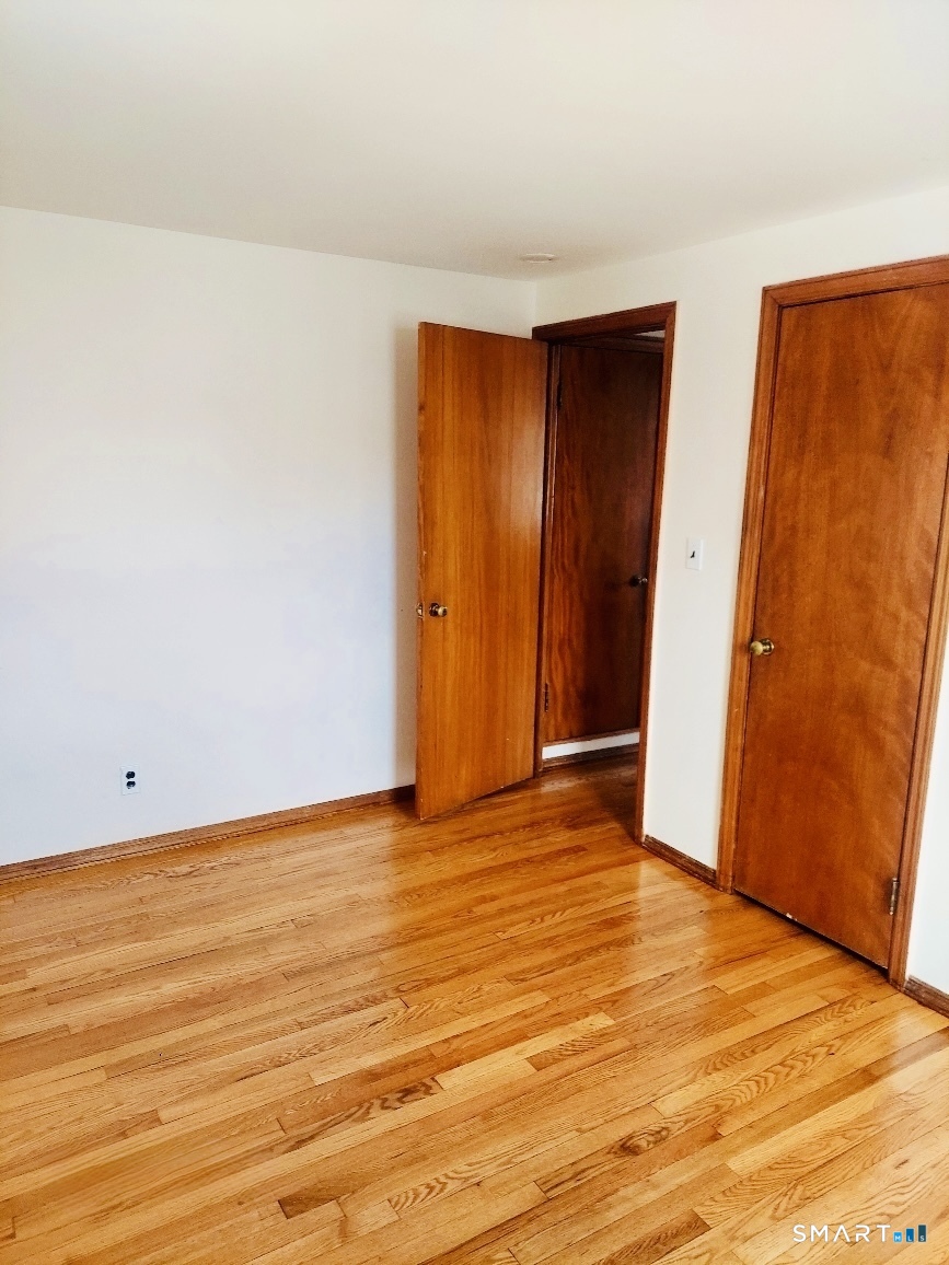 8 Rome Street Norwalk, CT 06851 - Photo 8 of 18