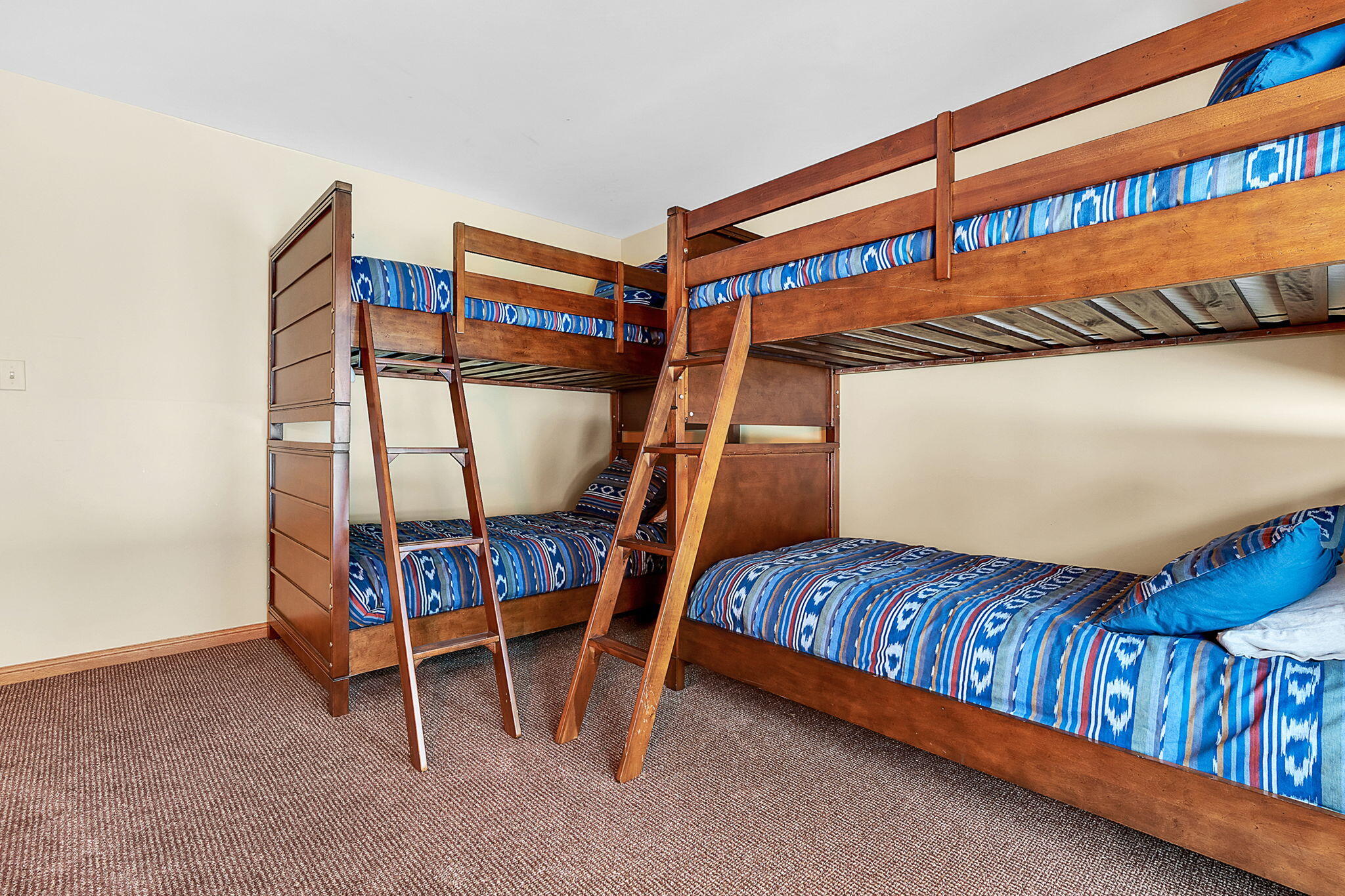 46 Tempest Road, Unit M3 Newry, ME 04261 - Photo 30 of 54 LockeMountainM3-27
