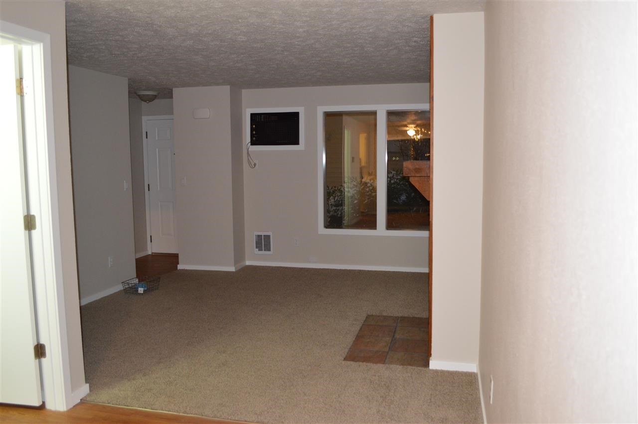 2107 North Houk Road, Unit 2 Spokane Valley, WA 99216 - Photo 3 of 10 Gallery Image 3