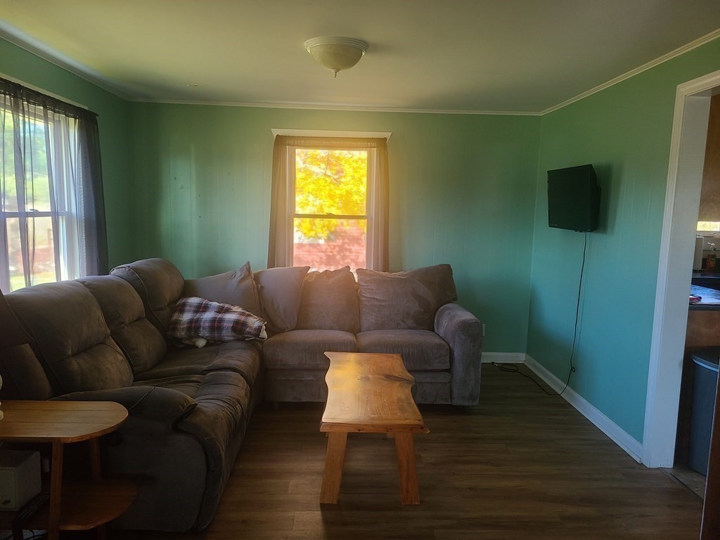 976 North Woodstock Road Southbridge, MA 01550 - Photo 8 of 26 Gallery Image 8