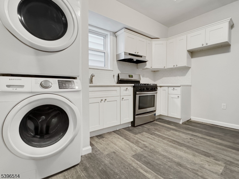 511 South Main Street, Unit 2 Phillipsburg, NJ 08865 - Photo 2 of 9 a kitchen with a stove top oven and a sink
