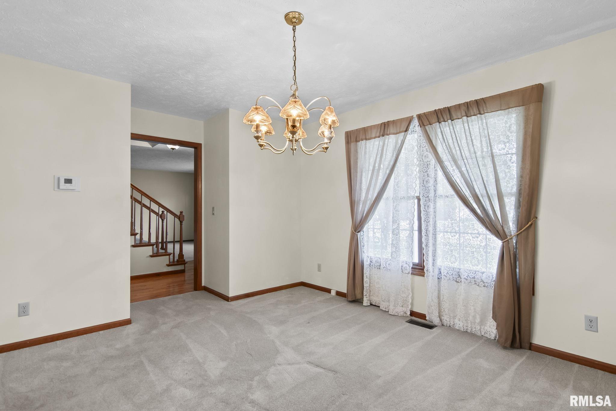 3985 Mill Stone Drive Springfield, IL 62711 - Photo 11 of 61