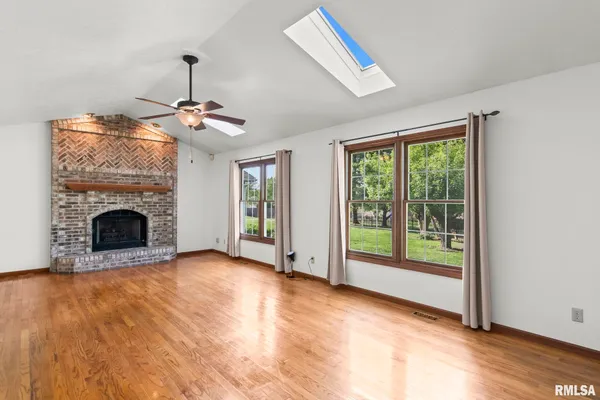 $365,000 | 3985 Mill Stone Drive, Springfield, IL 62711