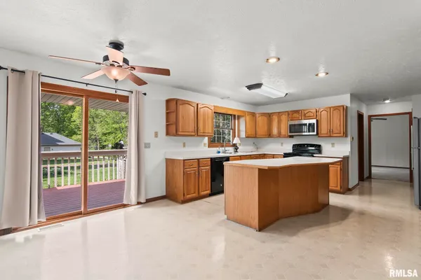 $365,000 | 3985 Mill Stone Drive, Springfield, IL 62711