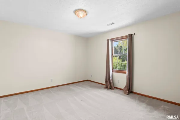 $365,000 | 3985 Mill Stone Drive, Springfield, IL 62711
