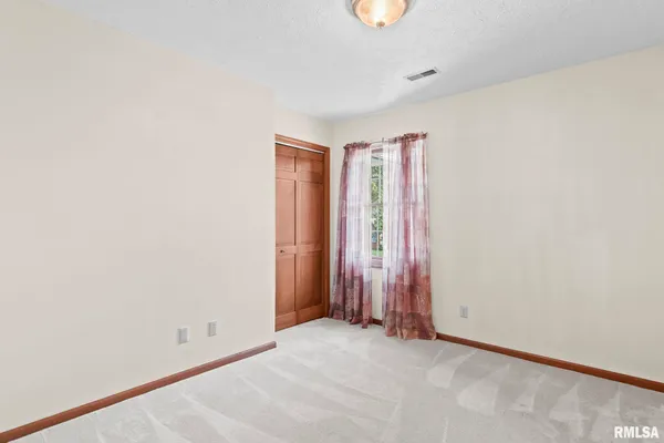 $365,000 | 3985 Mill Stone Drive, Springfield, IL 62711