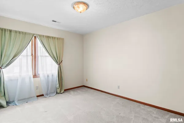 $365,000 | 3985 Mill Stone Drive, Springfield, IL 62711