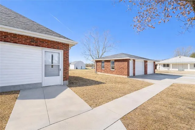 $305,000 | 362 Highway 131, Holden, MO 64040