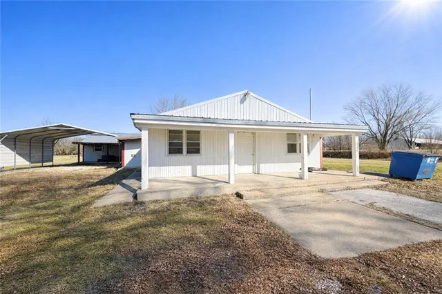 $305,000 | 362 Highway 131, Holden, MO 64040
