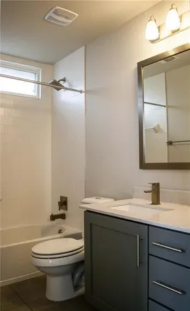 $3,100 | 1013 Banyon Street, Austin, TX 78757