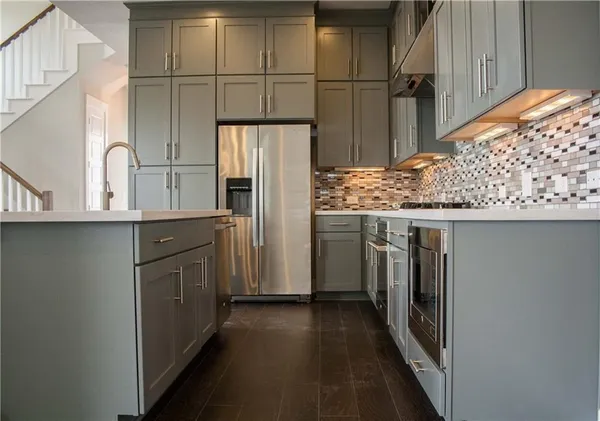 $3,100 | 1013 Banyon Street, Austin, TX 78757