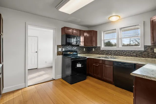 $286,000 | 202 Parkway West, Dickson, TN 37055