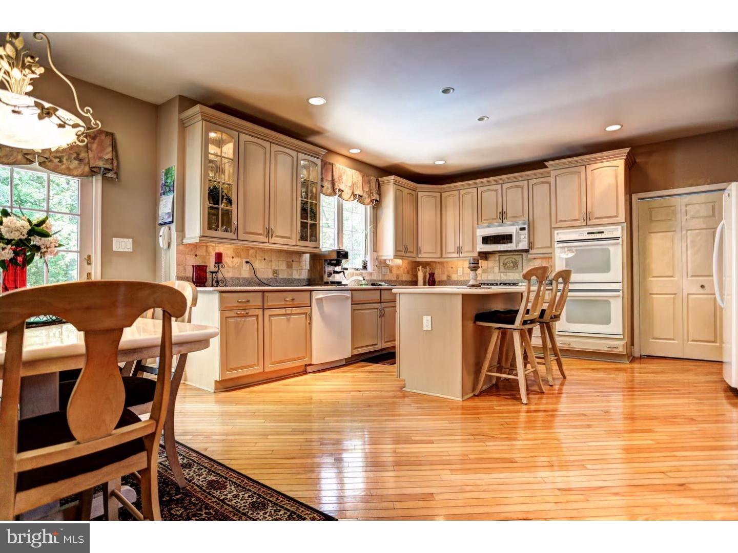 4 Oak Ridge Lane Sewell, NJ 08080 - Photo 22 of 25 Gallery Image 22
