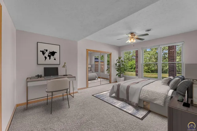 $575,000 | 2040 Cottonwood Lane, Topeka, KS 66615