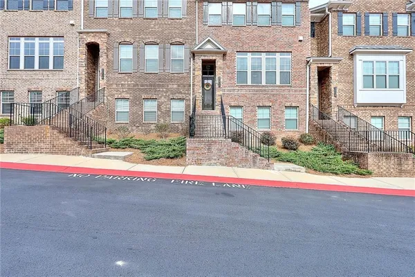 $4,350 | 1306 Harris Way South, Atlanta, GA 30319