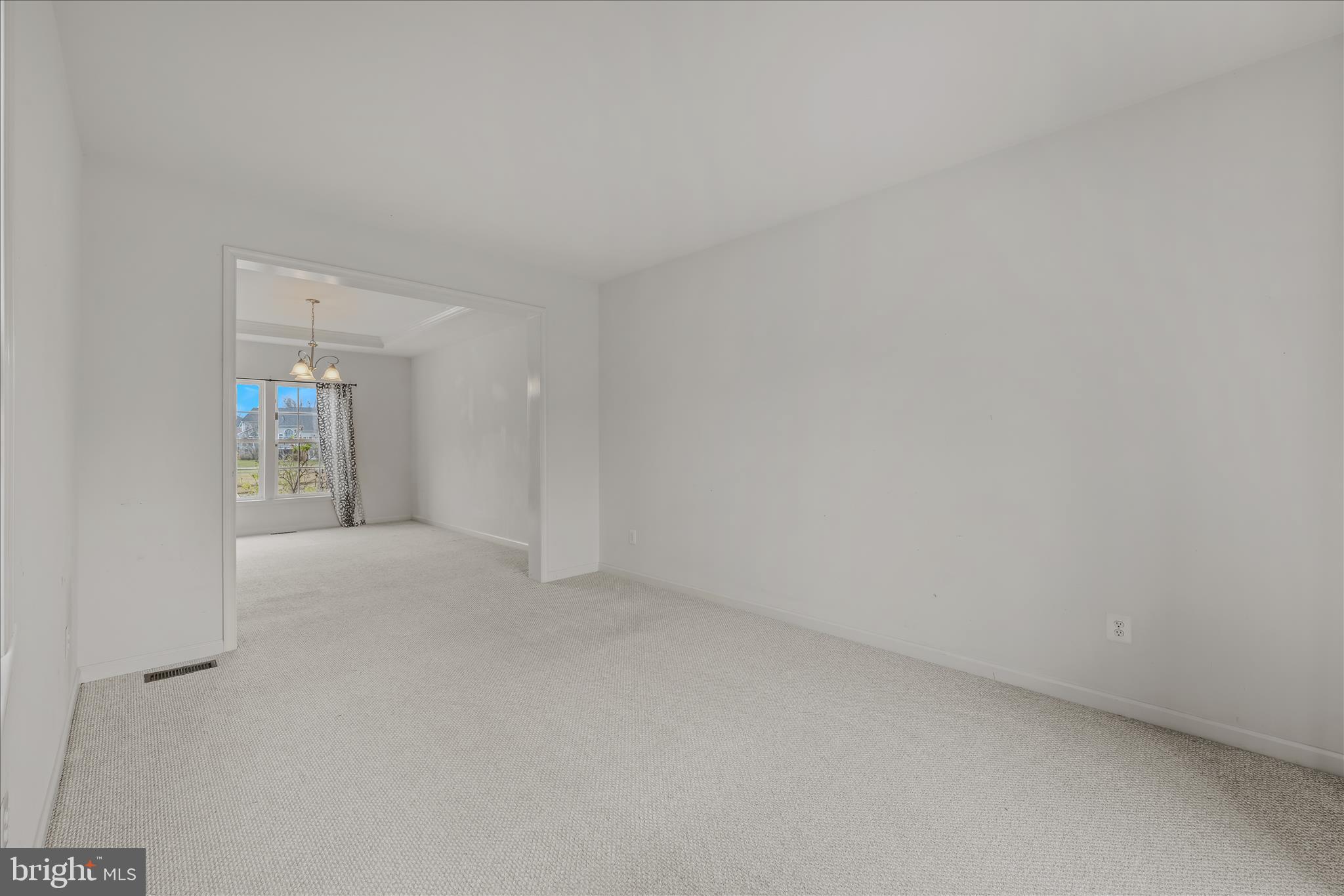 109 Turnberry Drive Charles Town, WV 25414 - Photo 8 of 77 Living Room