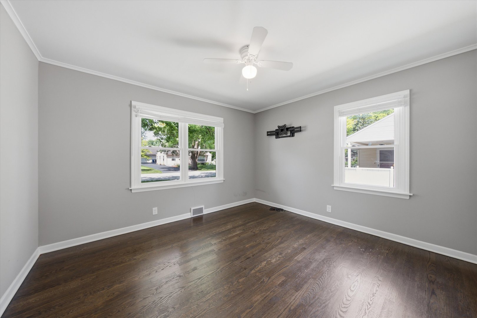 1349 Perry Street Crete, IL 60417 - Photo 15 of 27