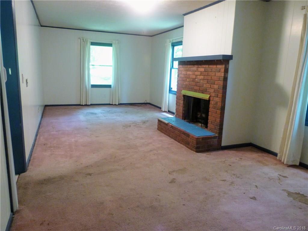 100 Chambers View Drive Clyde, NC 28721 - Photo 14 of 30 Gallery Image 14