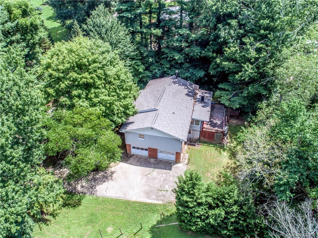 100 Chambers View Drive Clyde, NC 28721 - Photo 5 of 30 Gallery Image 5
