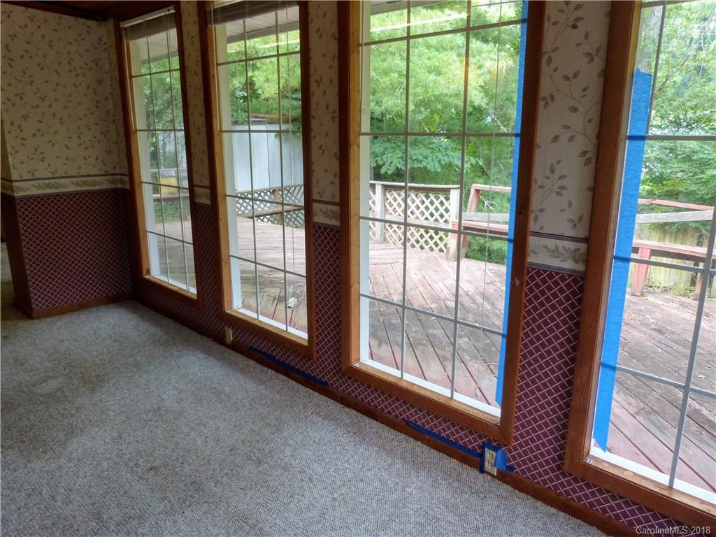100 Chambers View Drive Clyde, NC 28721 - Photo 9 of 30 Gallery Image 9