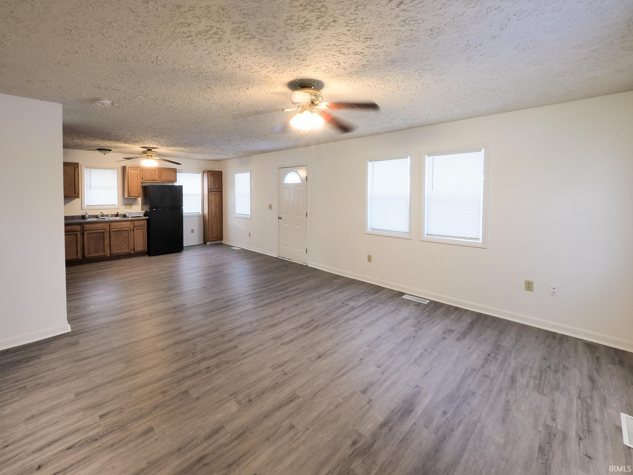 611 East Elm Street Rensselaer, IN 47978 - Photo 6 of 19