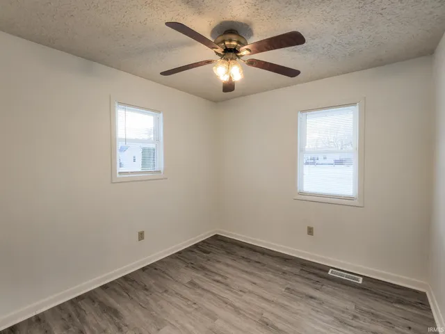 $149,900 | 611 East Elm Street, Rensselaer, IN 47978