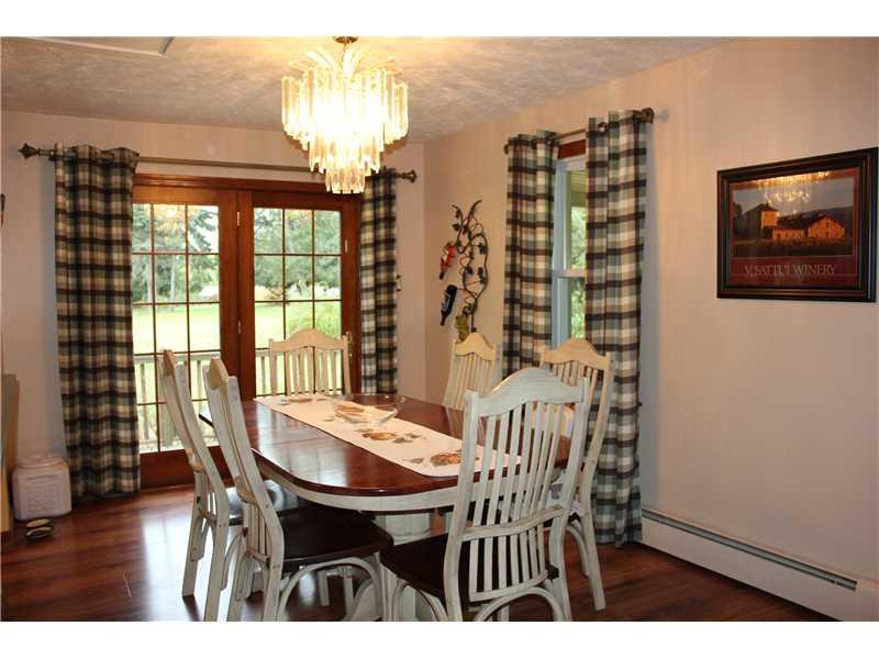 4042 Tuscarawas Road Beaver, PA 15009 - Photo 3 of 25 Dining Room.