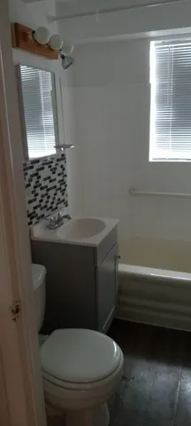 $175,000 | 827 East 48th Street, Unit C, Chicago, IL 60615