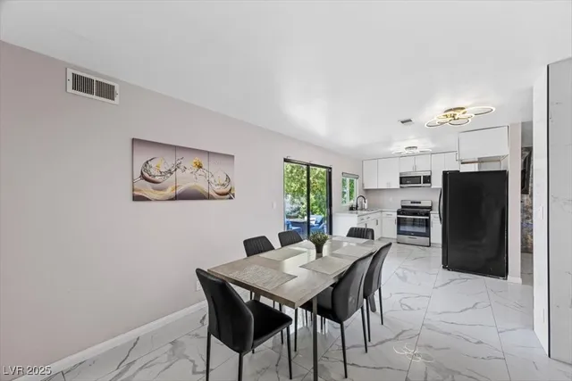 $2,788 | 3001 South Carruth Street, Las Vegas, NV 89121